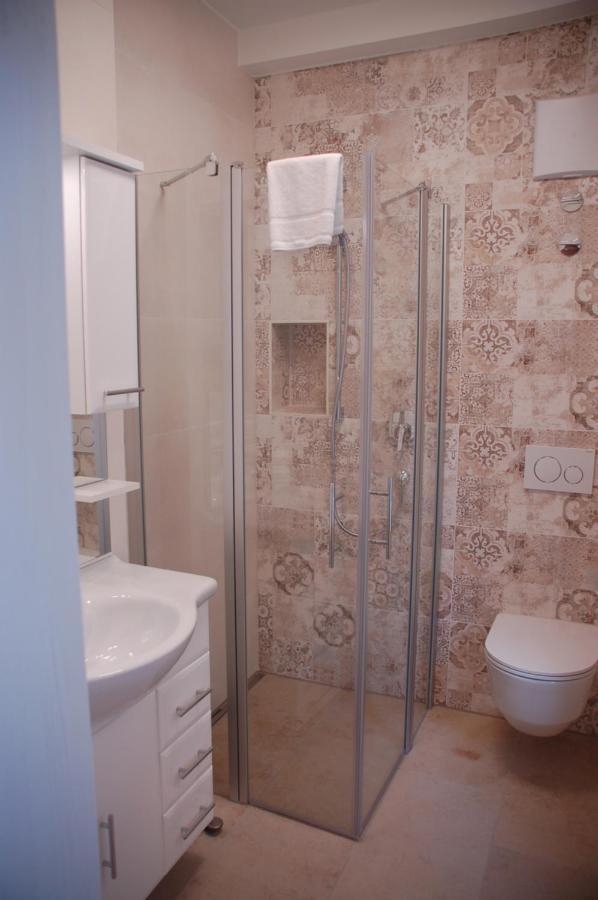 Aparthotel Weissenhorn Bagian luar foto